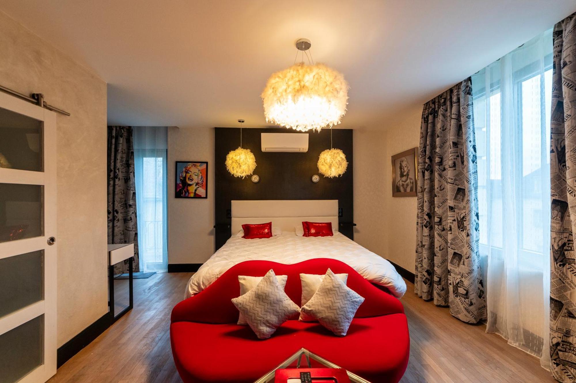 Les Etoiles Bed & Breakfast Tonnerre Luaran gambar