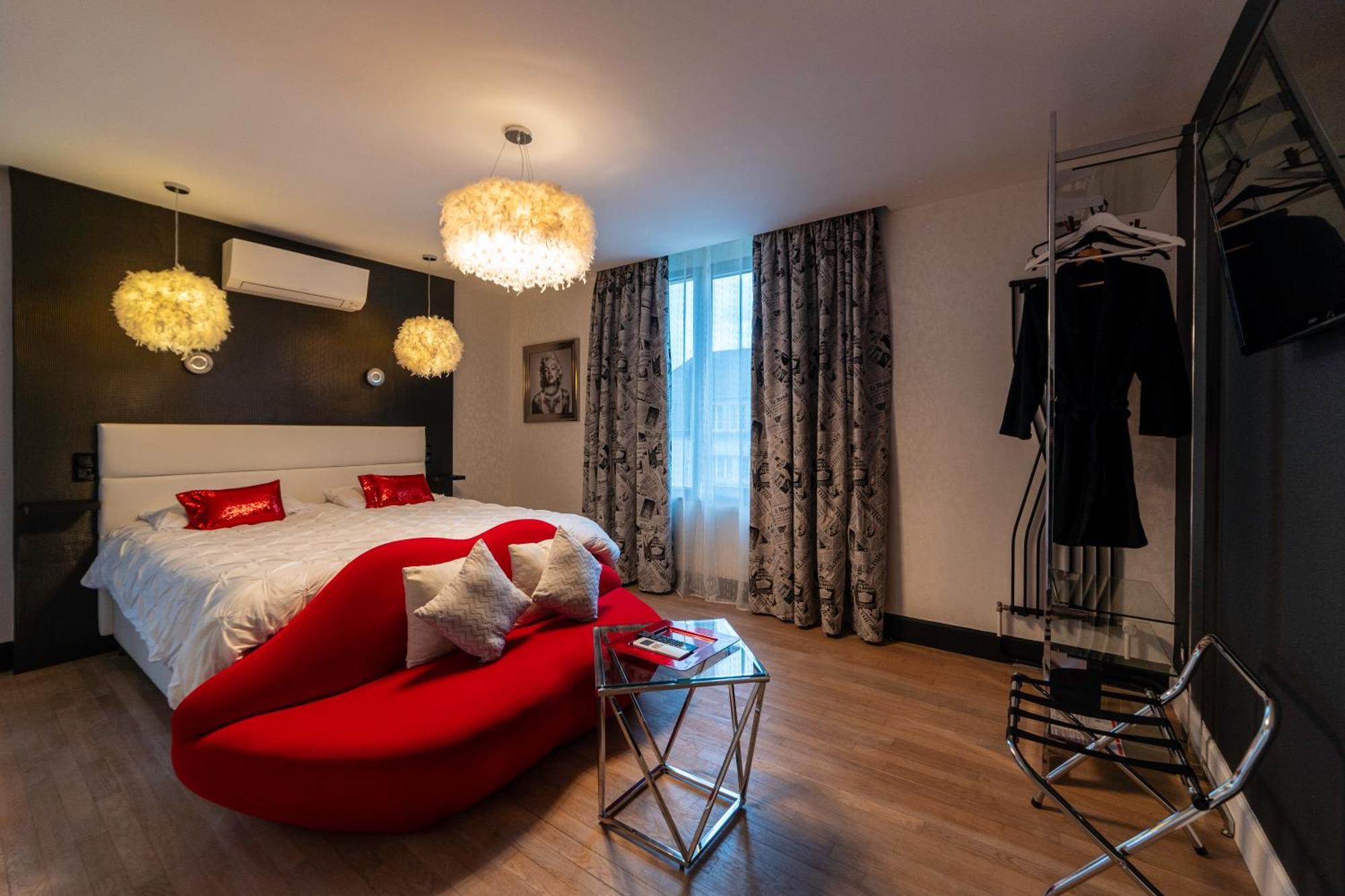 Les Etoiles Bed & Breakfast Tonnerre Bilik gambar